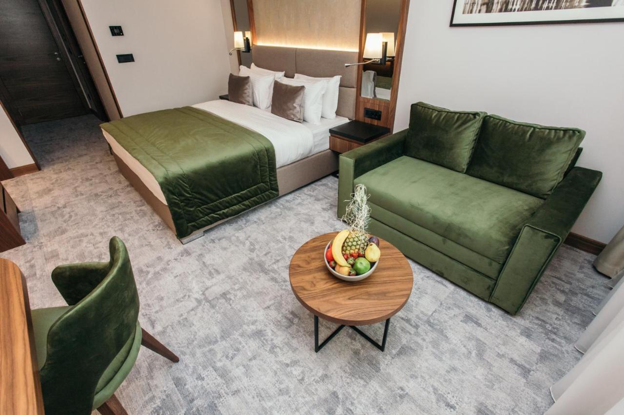 Central Point Hotel Beograd Bagian luar foto